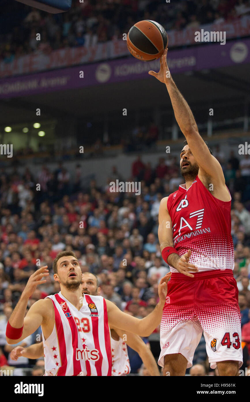 Belgrad, Serbien. 17. November 2016: Krunoslav Simon von EA7 Emporio Armani Mailand in Aktion während der 2016/2017 Turkish Airlines EuroLeague regulären Saison Runde 8 Spiel zwischen Crvena Zvezda MTS Belgrad und EA7 Emporio Armani Mailand Kombank Arena am 17. November 2016 in Belgrad, Serbien. Bildnachweis: Nikola Krstic/Alamy Live-Nachrichten Stockfoto