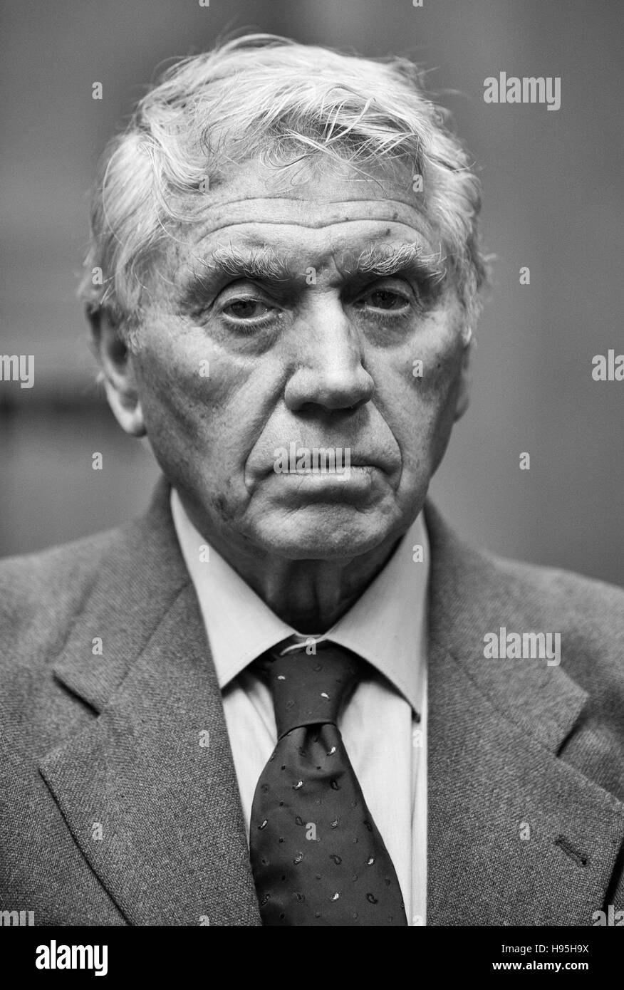 Legendären Fotografen, Don McCullin, in London, Fotowettbewerb zu beurteilen. Stockfoto