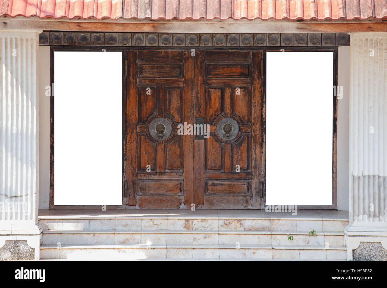 Alten Klopfer auf der Holztür im chinesischen Stil Stockfoto