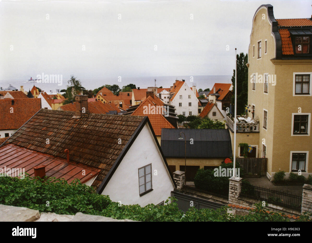 Historische Stadt VISBY in der Ostsee mit Wurzeln im Mittelalter Stockfoto