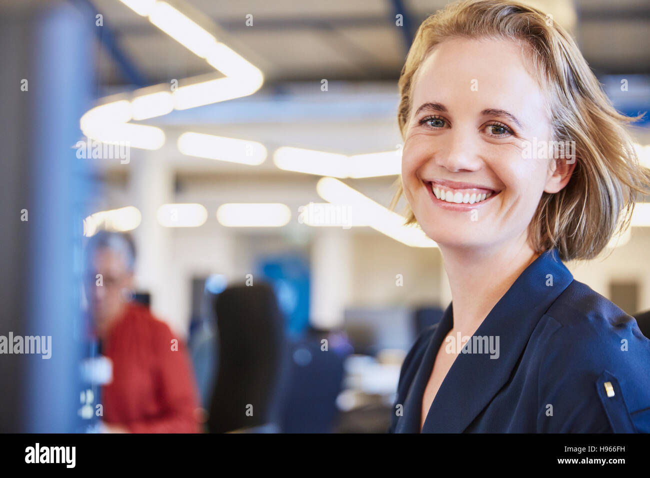 Porträt, lächelndes Geschäftsfrau Stockfoto