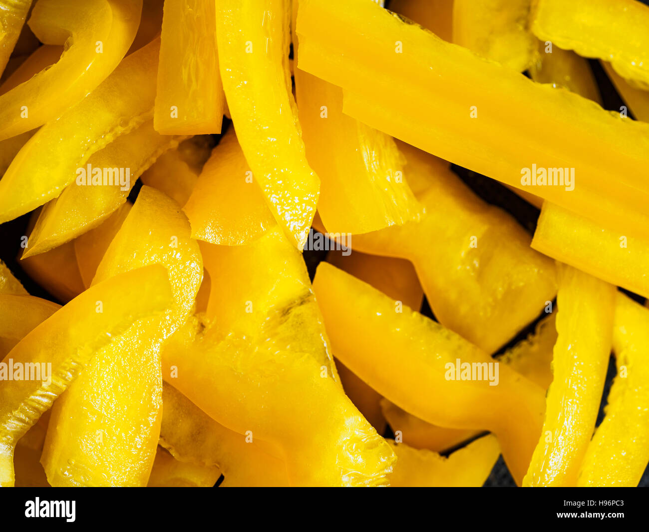 Gelbe Paprika-Streifen Stockfoto