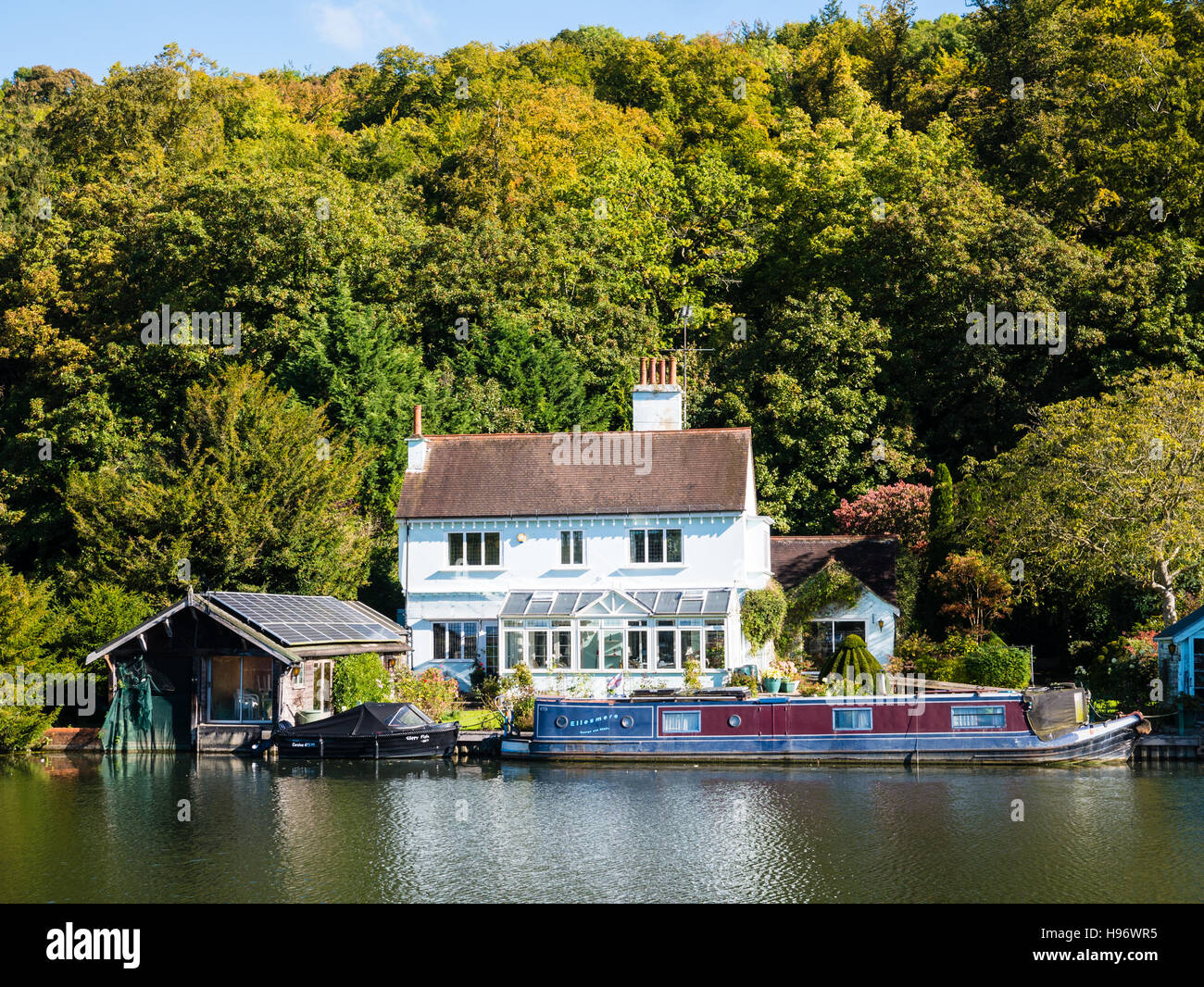 House on River Thames, Henley-on-Thames, Oxfordshire, England, GB, Stockfoto