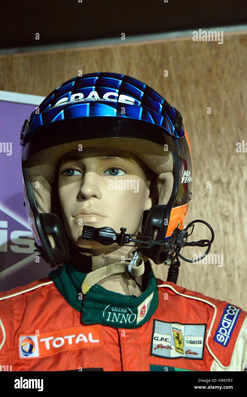 Formel-1-Fahrer-Kopfhörer mit Kopfhörer und Mikrofon Stockfoto