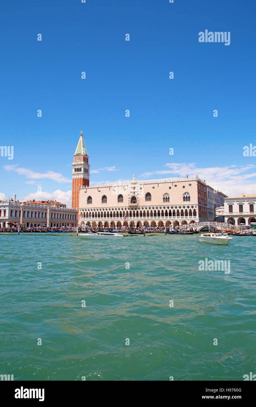 Fassade der Dogenpalast in Venedig, Italien Stockfoto