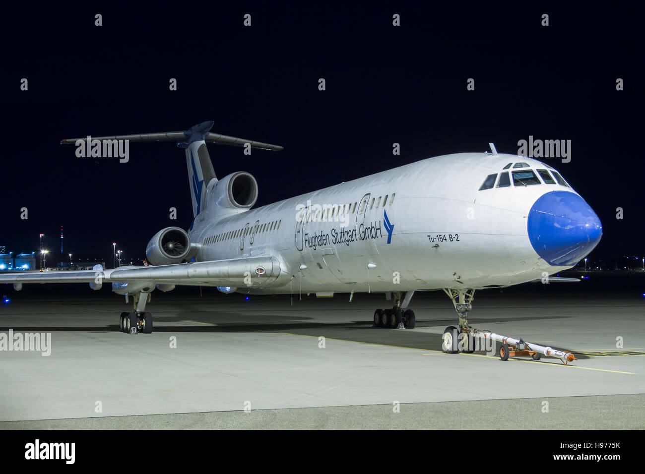 Stuttgart/Deutschland 22. Juni 2016: Tupolev 154 am Stuttgarter Flughafen. Stockfoto