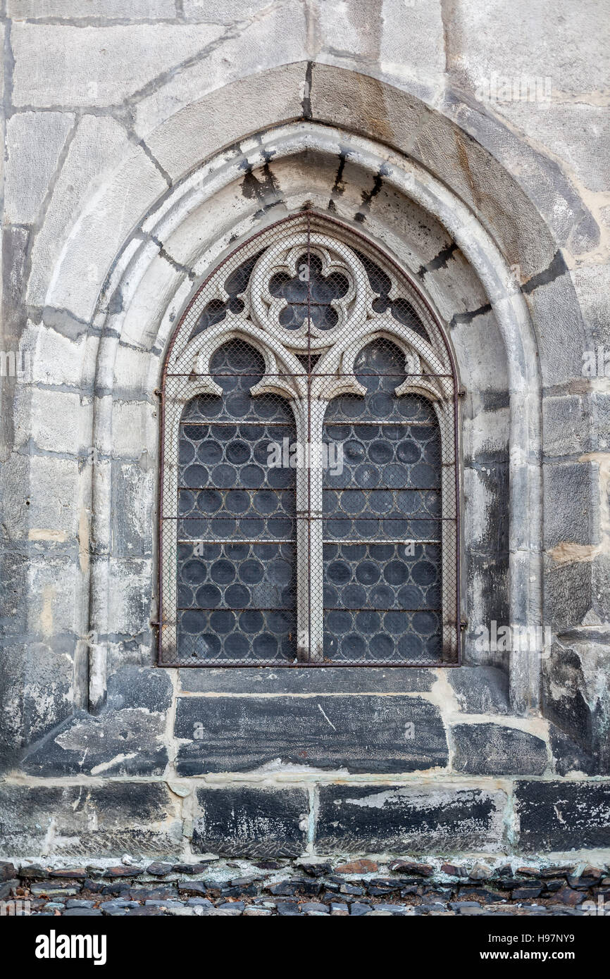 Alte gotische Kathedrale Fenster Stockfoto, Bild: 126175373 - Alamy