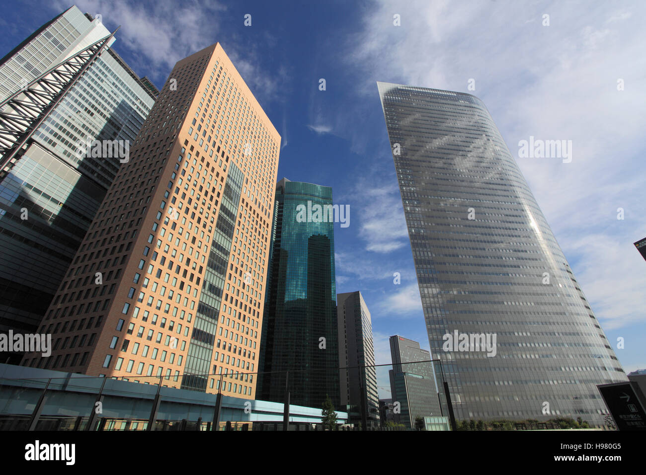 Japan, Tokyo Shiodome, Wolkenkratzer, moderne Architektur, Stockfoto