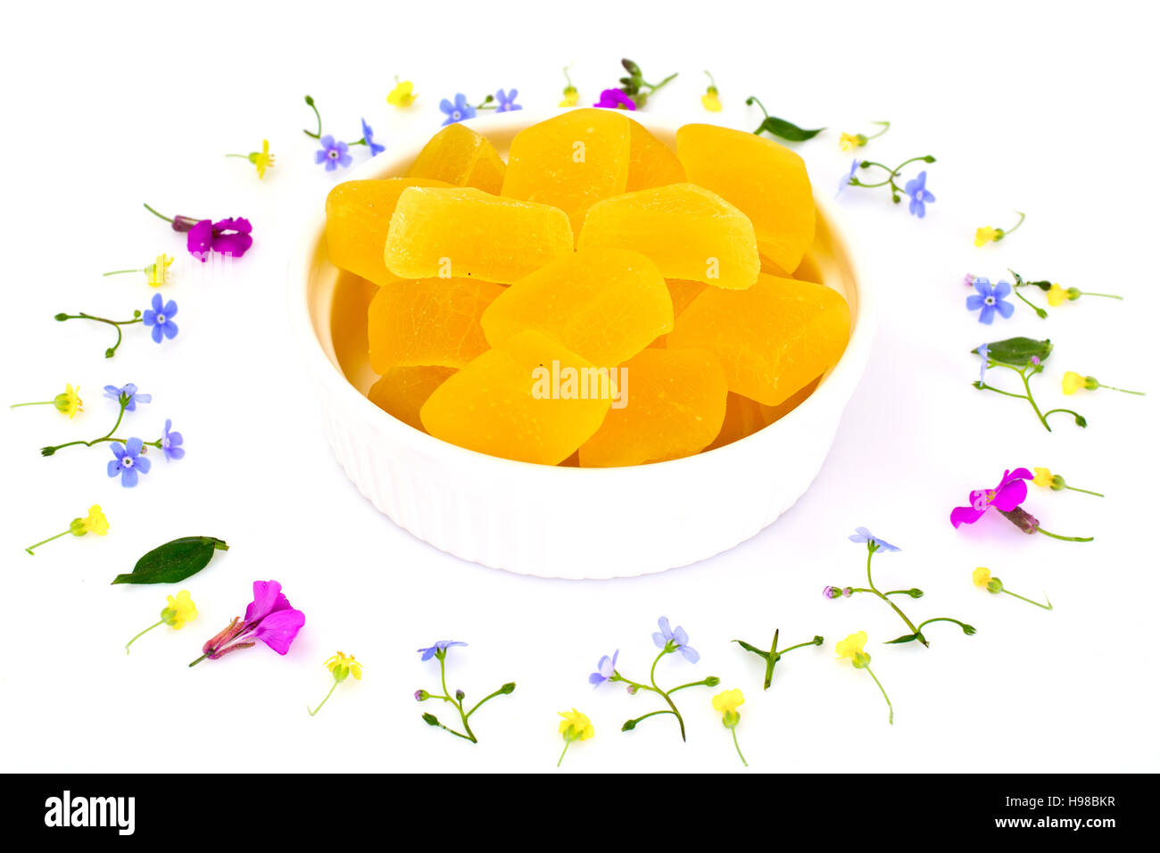 Süße kandierte Frucht Jelly auf weißen Studio Foto Stockfoto