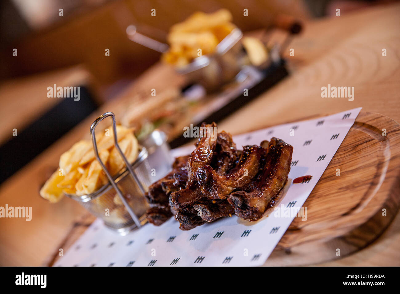 Nahaufnahme der Ready-to-eat Mahlzeit im restaurant Stockfoto