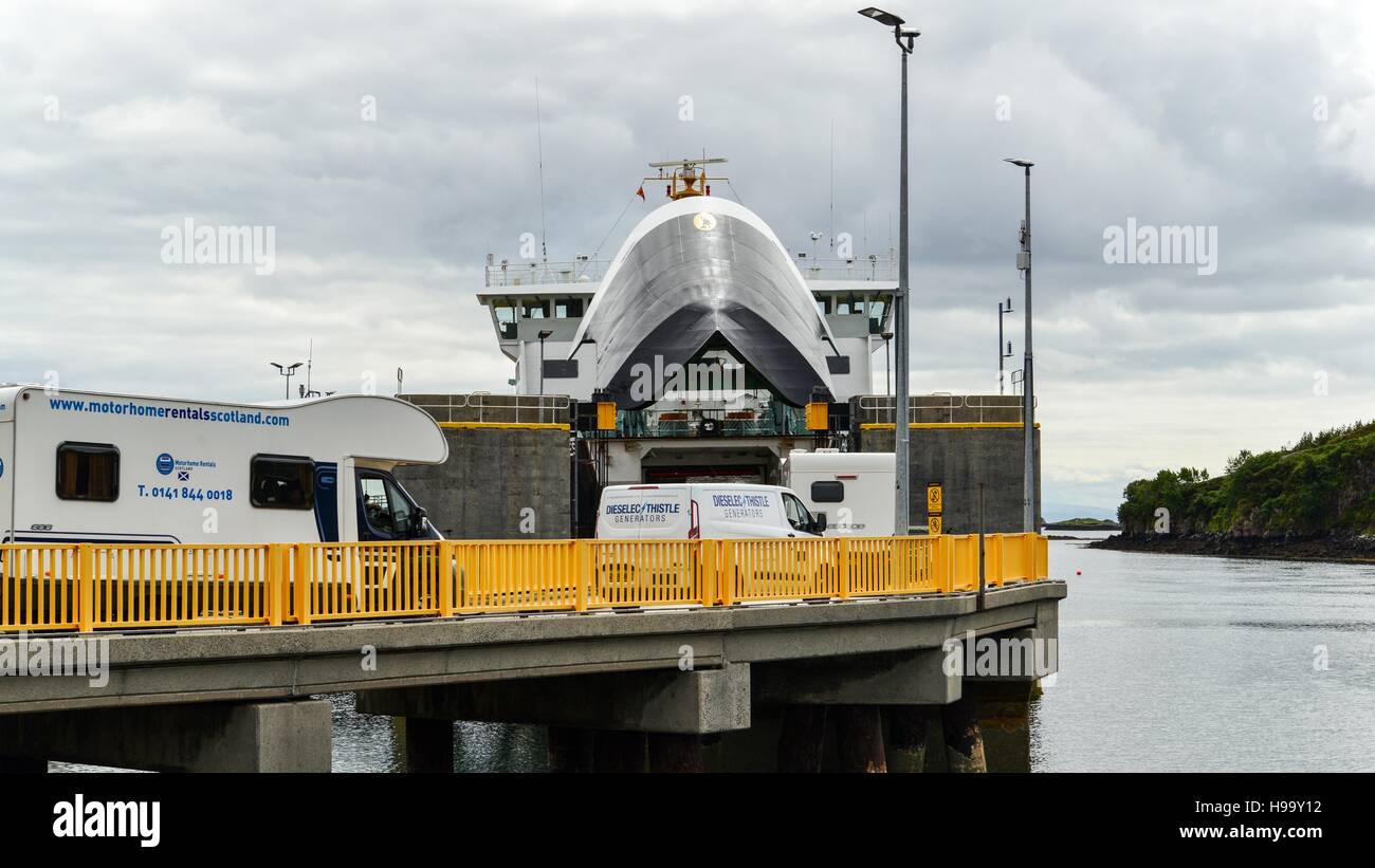 Tarbert Fährhafen Stockfoto