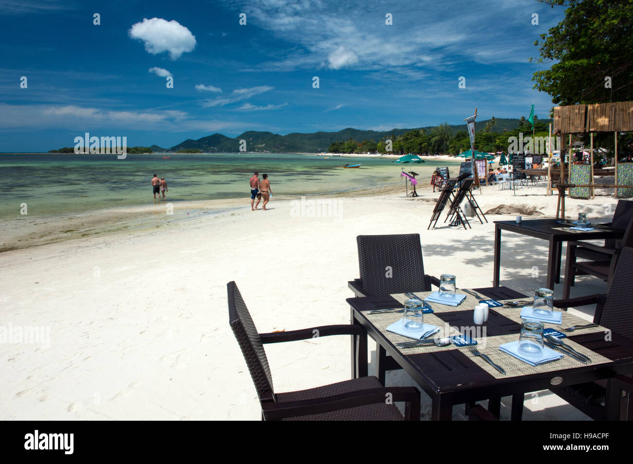 Chaweng Beach, dem größten und beliebtesten Strand auf Ko Samui, Thailand. Stockfoto