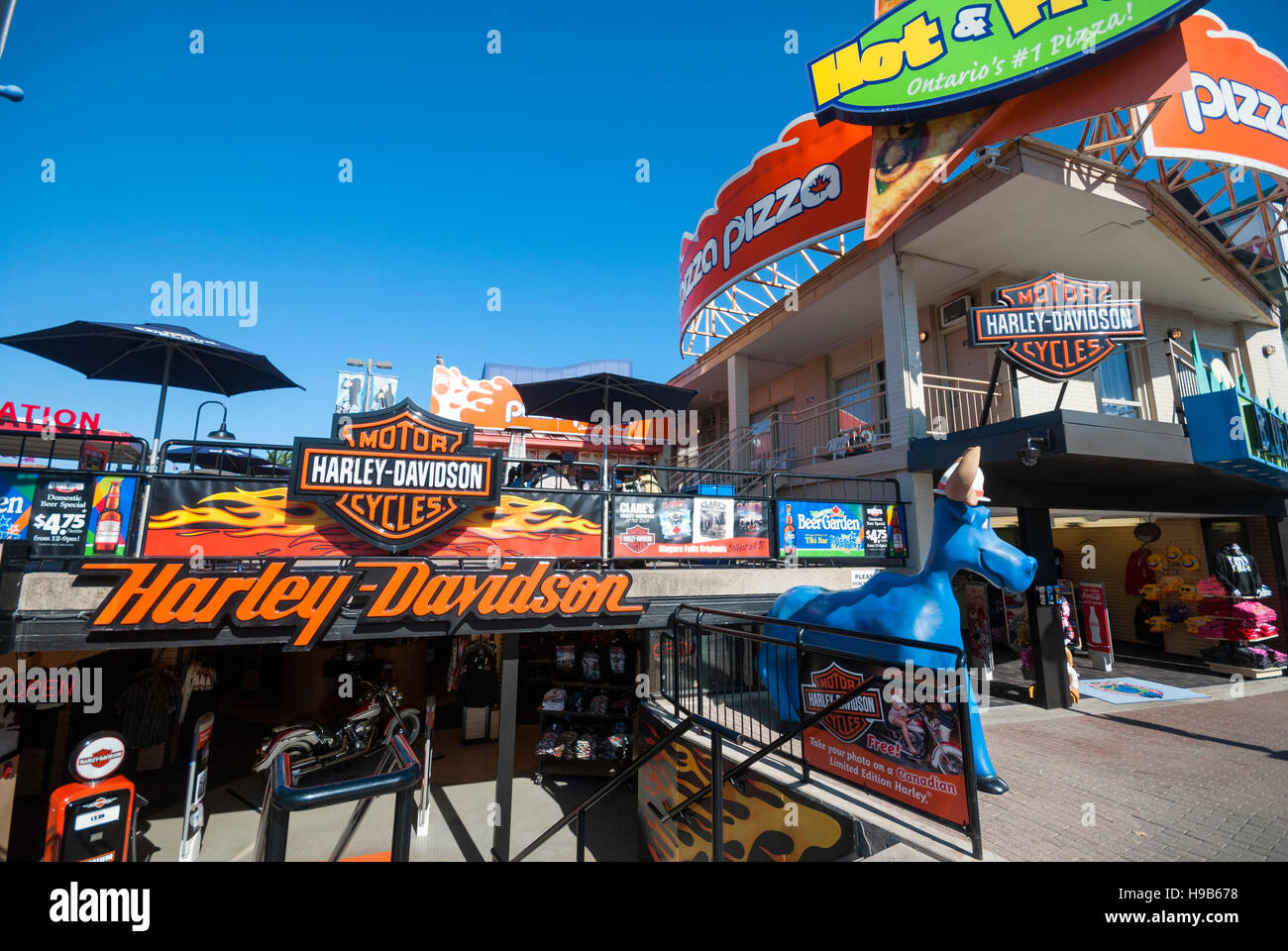 Klara Harley Davidson, ein Sammlerstück und Erinnerungsstücke Store auf Clifton Hill, Niagara Falls Ontario Kanada Stockfoto