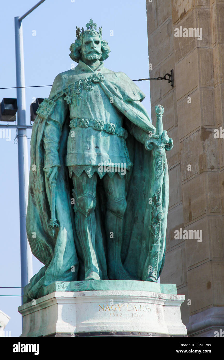 Statue von König Louis I, auch Ludwig der große (1326-1382), König von Ungarn und Kroatien von 1342 und König von Polen aus dem Jahre 1370, in Heldenplatz oder Ho Stockfoto