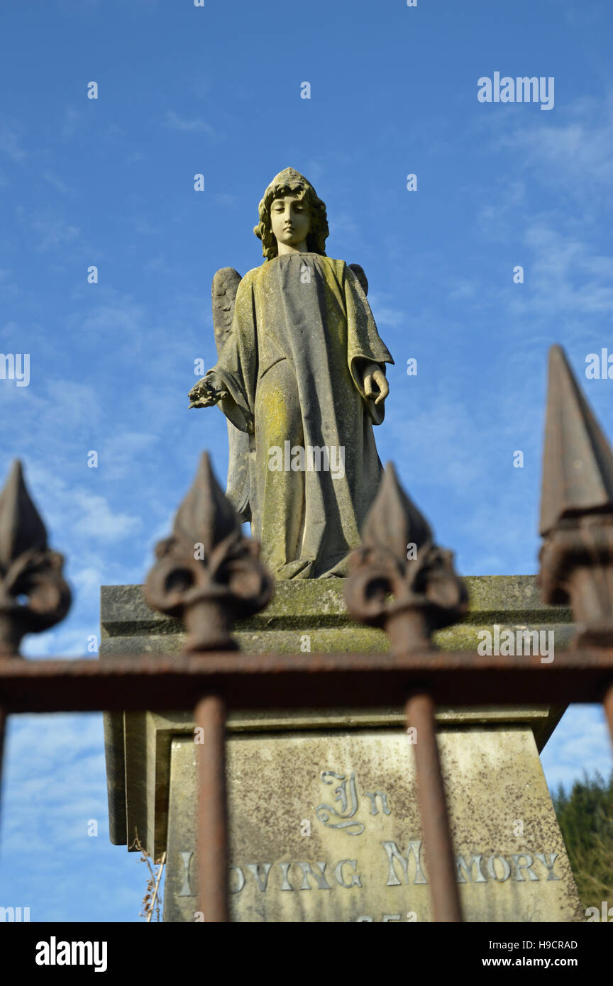 Angel Grab Denkmal auf dem Friedhof von St Davids Kirche, Llanwrtyd Wells, Powys, Wales Stockfoto