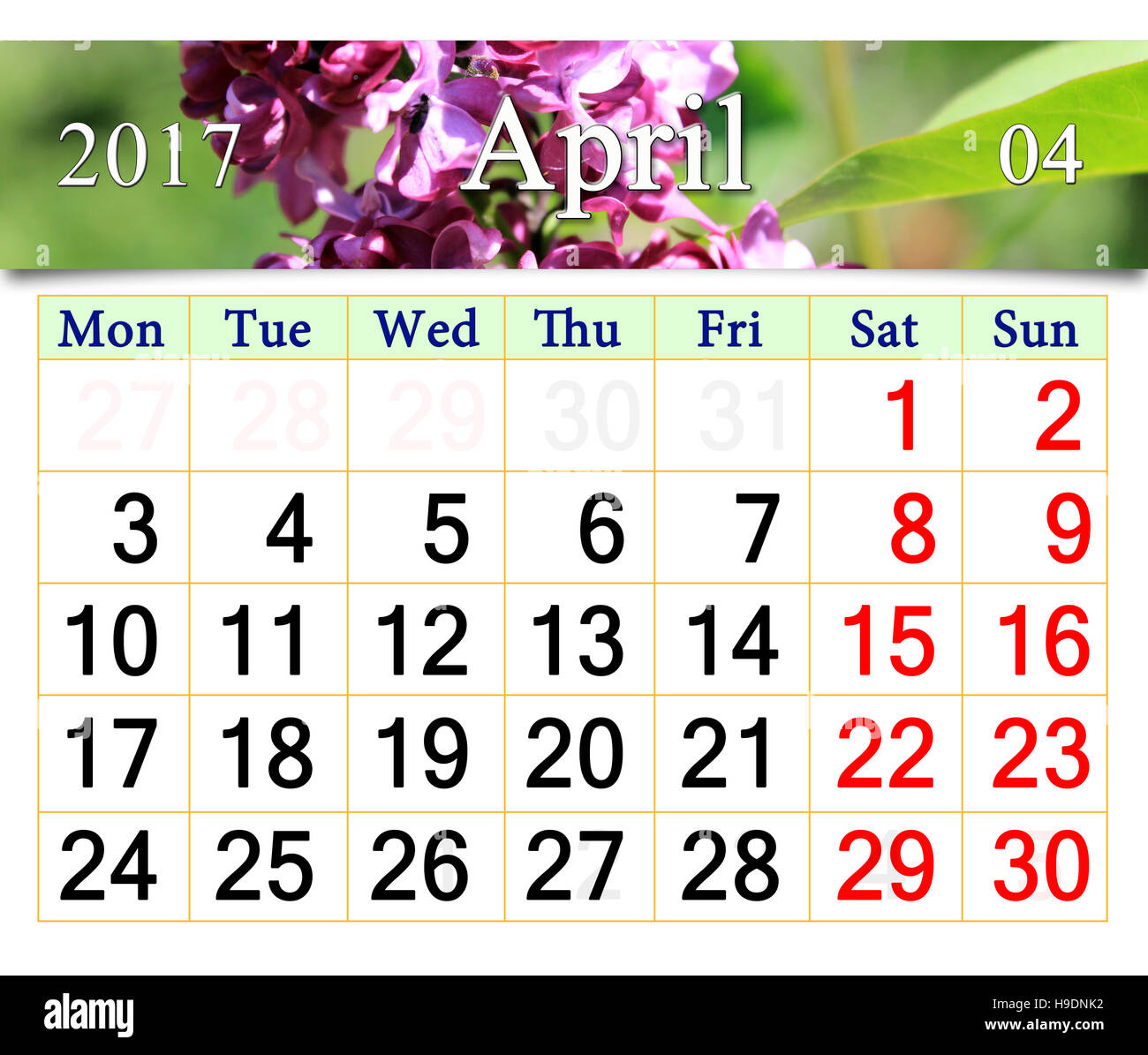 Kalender für April 2017 mit Blüten in lila. Kalender für das Drucken und verwenden im Büroalltag. Stockfoto