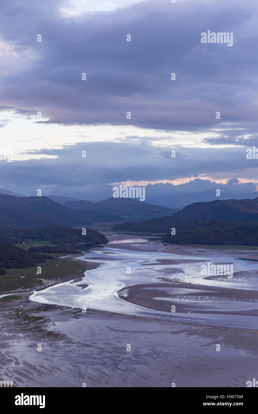 Sonnenuntergang über der Mündung des Mawddach, vom Panorama-Spaziergang, Snowdonia-Nationalpark, Gwynedd, Nordwales, UK Stockfoto