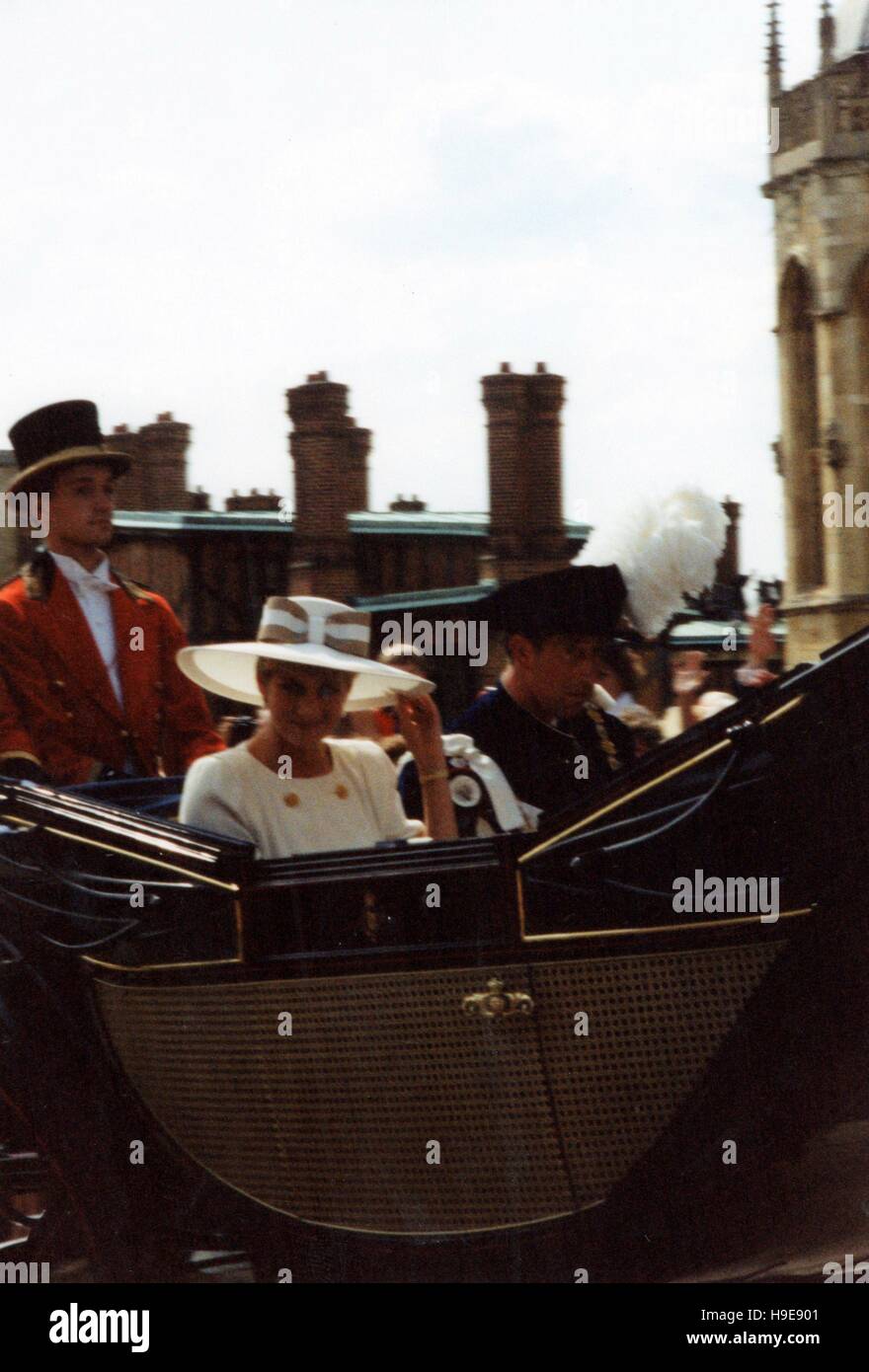 Die Reihenfolge der das Strumpfband Zeremonie Prozession WINDSOR CASTLE Juni 1992 Stockfoto