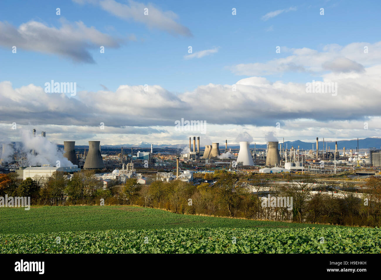 Grangemouth Ölraffinerie Schottland. Grangemouth Ineos ist der größte