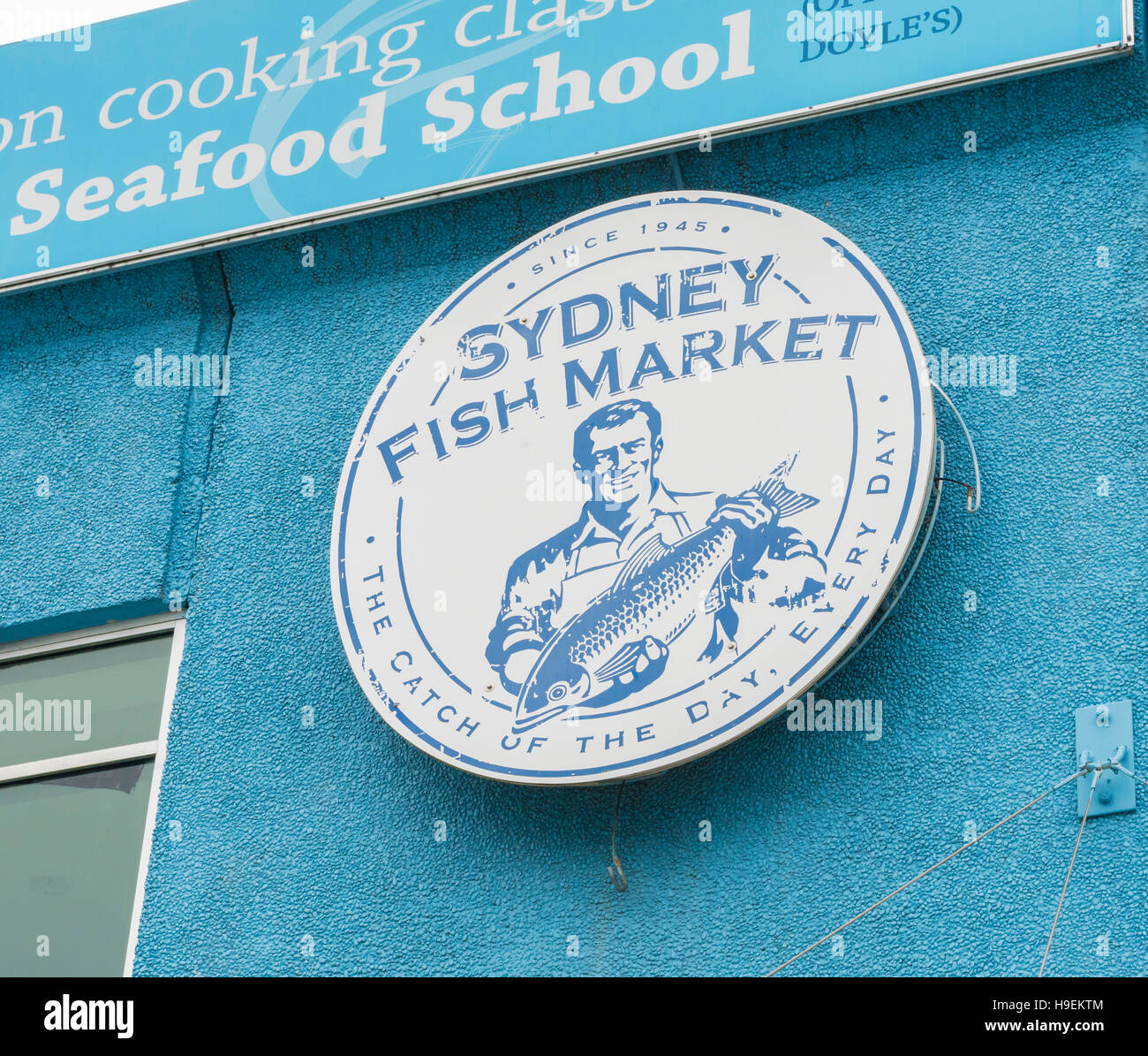 Nahaufnahme von Sydney Fish Market Zeichen in Sydney Stockfoto