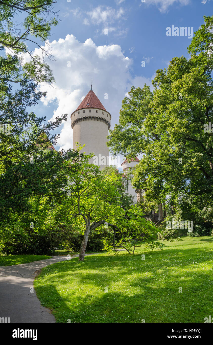 Benešov, Tschechien - 12. Juli 2013: historische Schloss oder Burg Konopiste, letzter Wohnsitz von Erzherzog Franz Ferdinand von Österreich Stockfoto