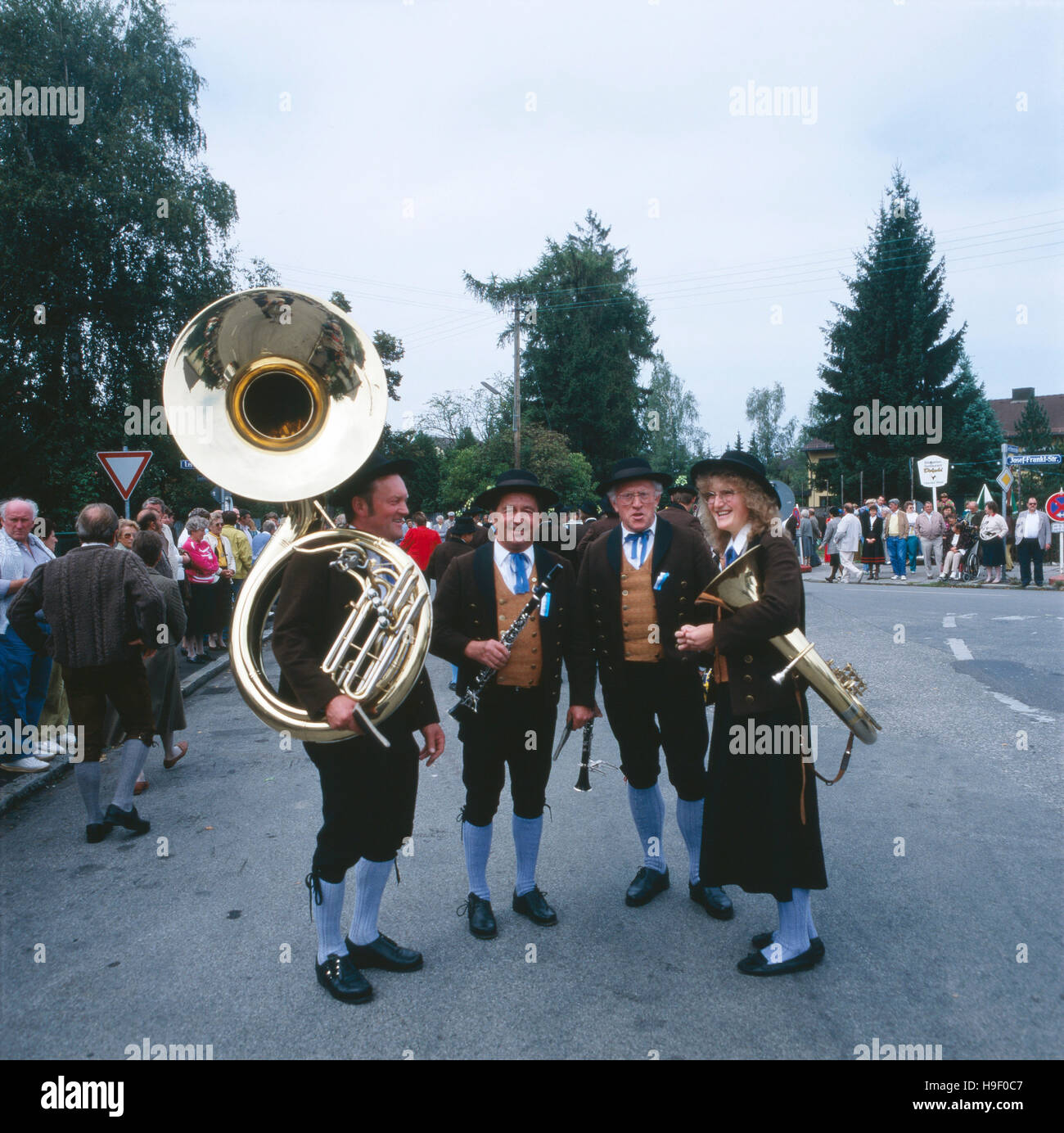 Oberbayern, 1980er, bayrische Trachenfest, Nähe München. Oberbayern, 1980er Jahre Bavarian folk Festival in der Nähe von München. Stockfoto
