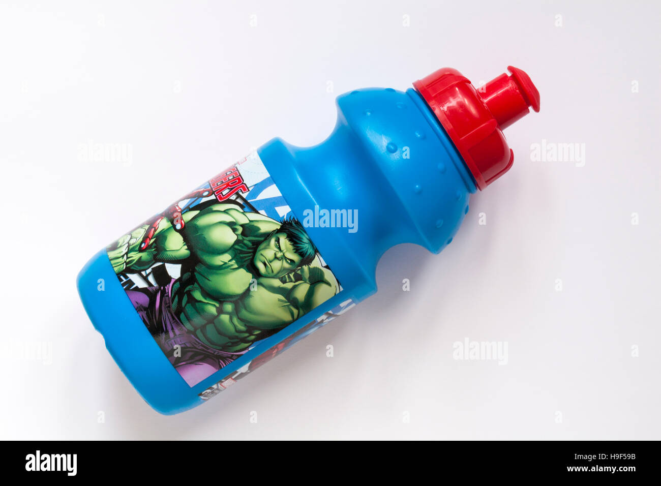 Das Kind Marvel Avengers Trinkflasche auf weißem Hintergrund - Trinkflasche, Trinkflasche Stockfoto