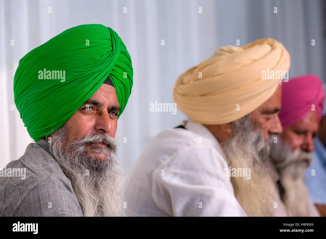Porträt von Sikh Pilgern, Amritsar, Punjab, Indien Stockfoto