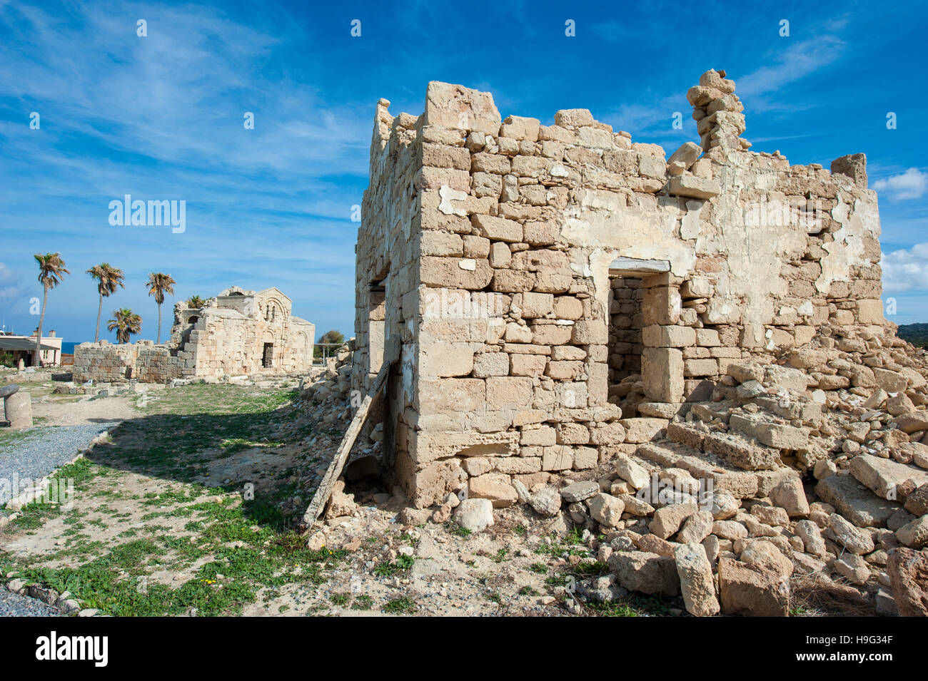 Kirche von Ayios Philon befindet sich auf der Nordseite der Halbinsel Karpas, Zypern. Stockfoto