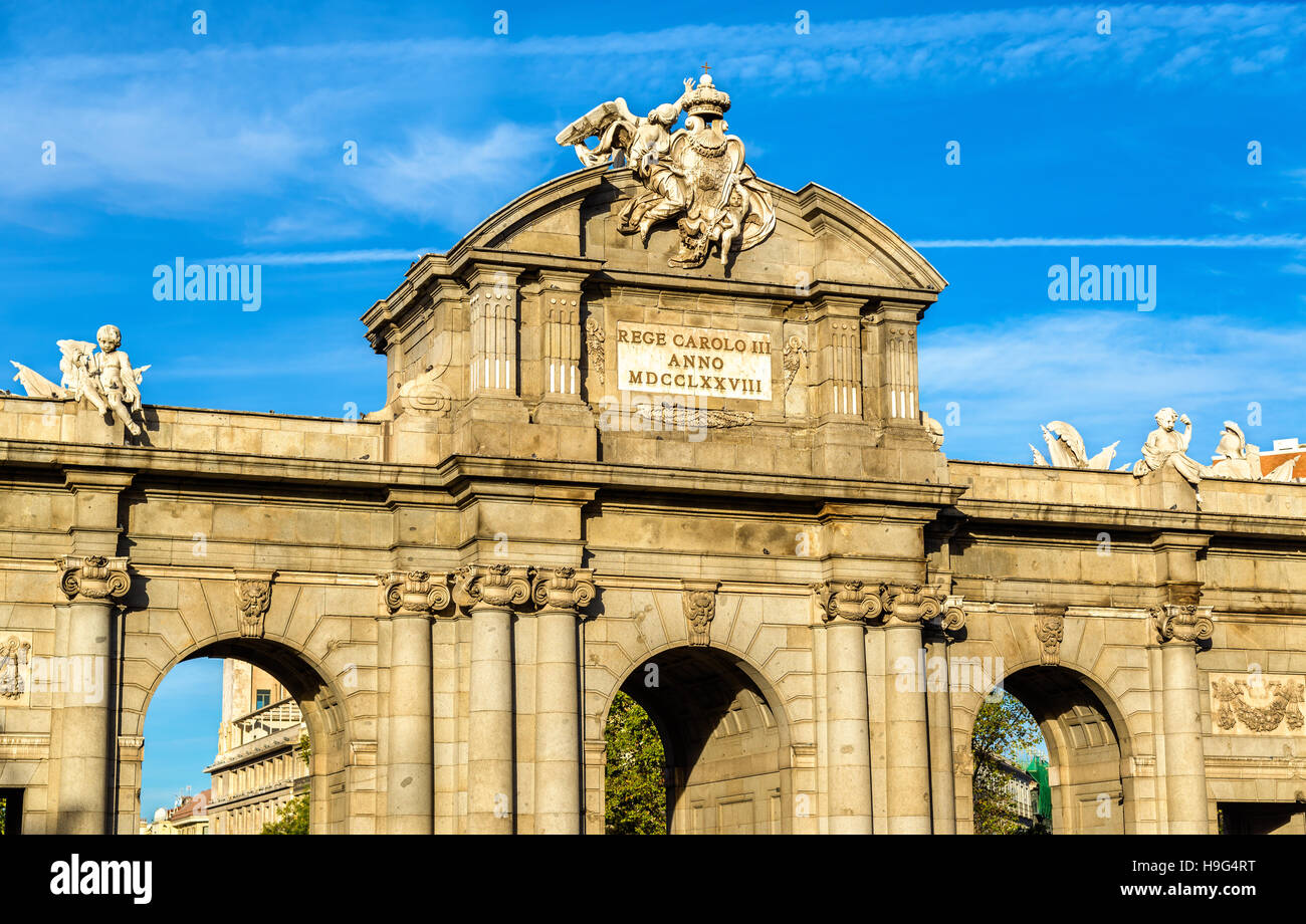 Puerta de Alcala, eines der alten Tore in Madrid, Spanien Stockfoto