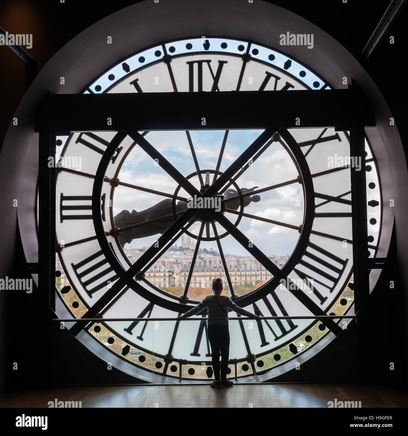 riesige Uhr des Musee d ' Orsay in Paris, Frankreich Stockfotografie - Alamy