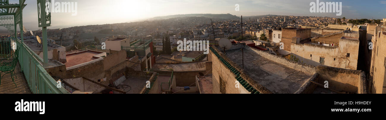 Dachterrassen-Stadtbild von Fès Marokko Stockfoto