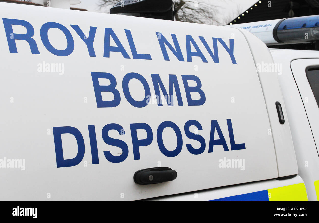 Royal Navy Bombenentschärfung 4 x 4 Fahrzeug geparkt auf der Isle Of Wight, die auf eine Bedrohung reagiert Stockfoto