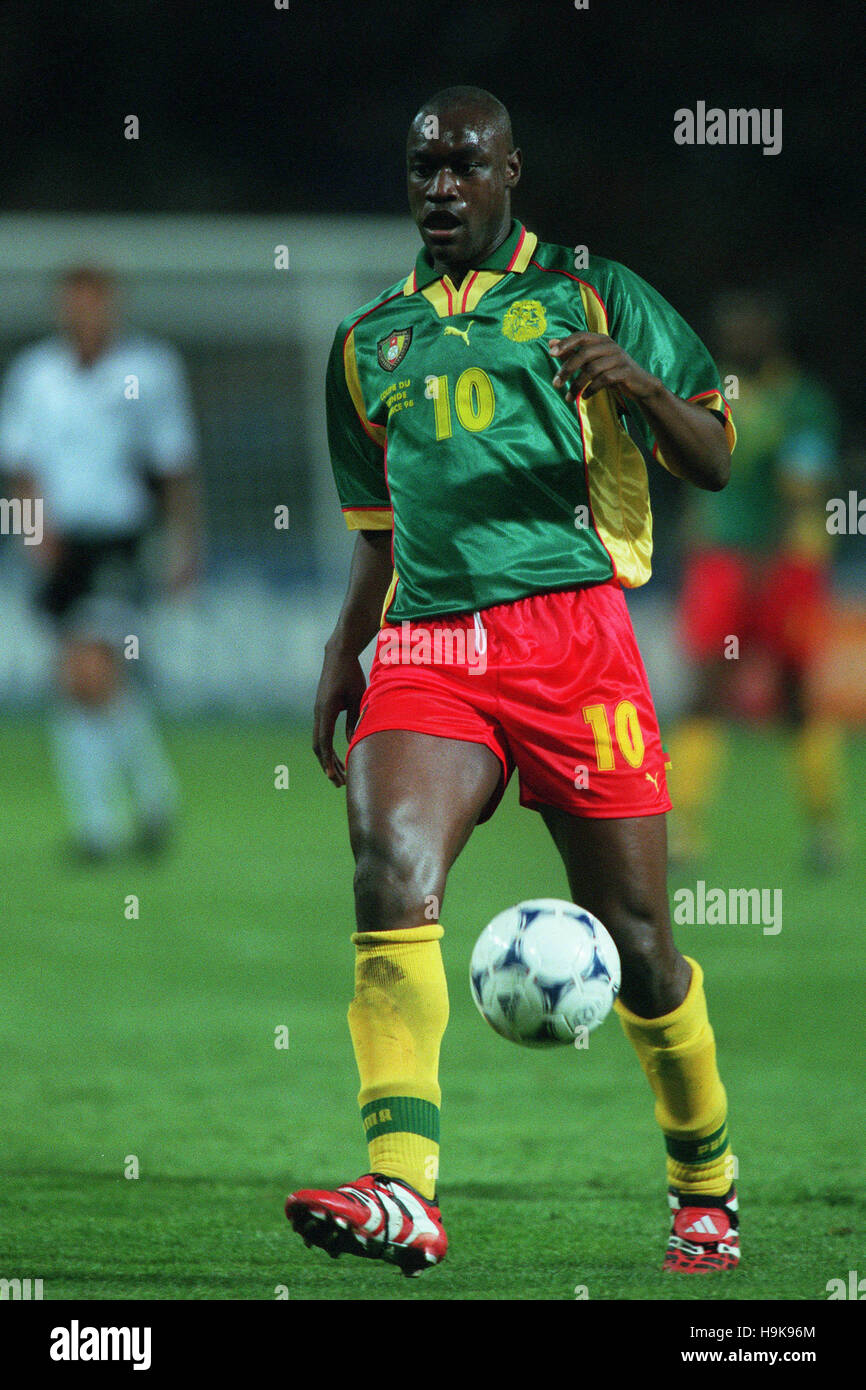 Patrick Mboma Stockfotos Und Bilder Kaufen Alamy