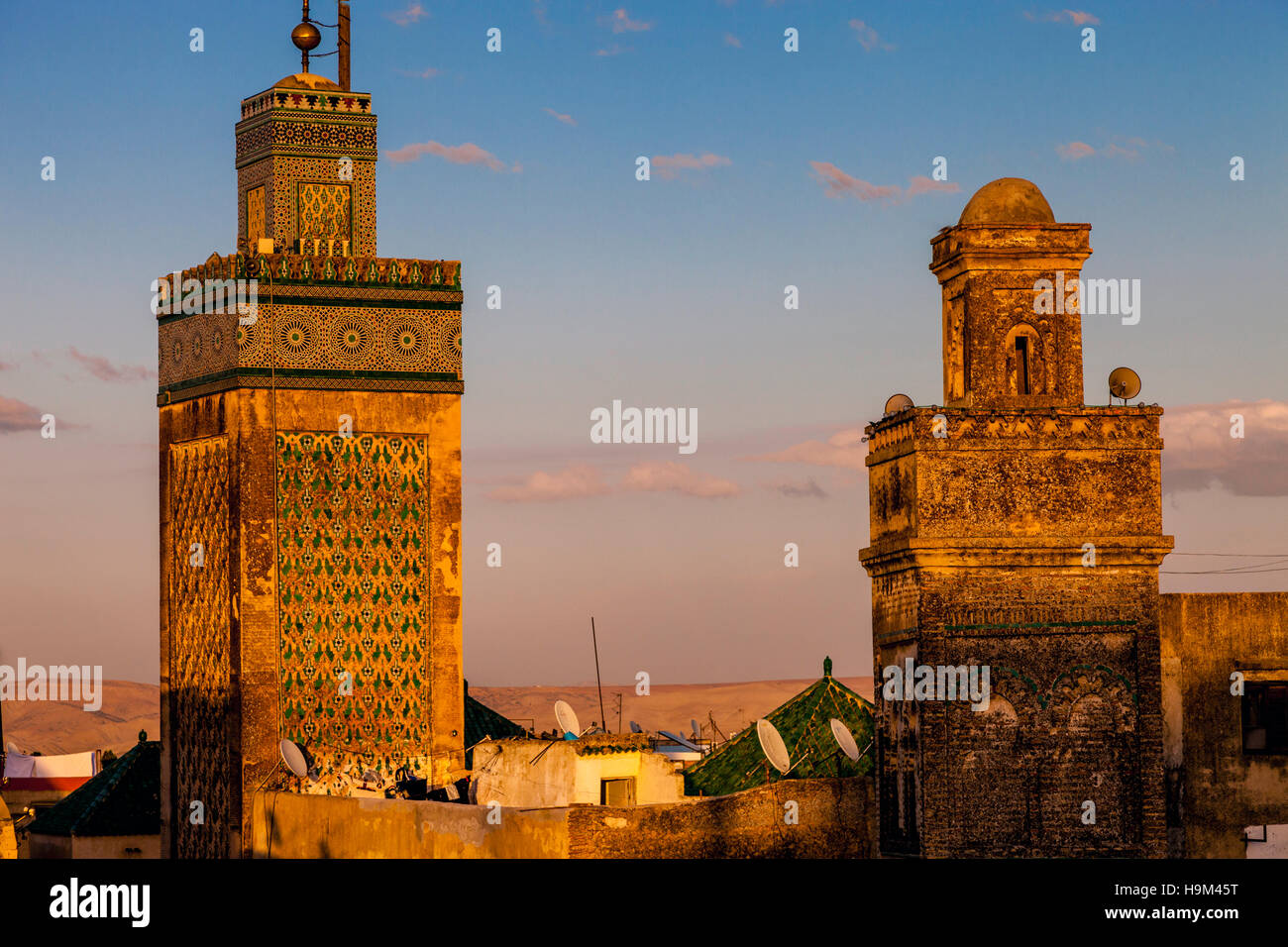 Minarette In der Medina, Fes el Bali, Fes, Marokko Stockfoto