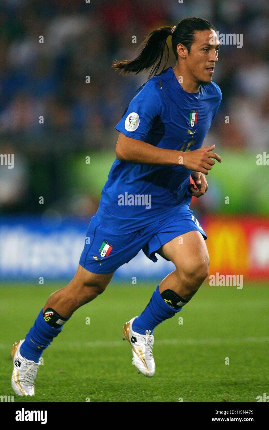 MAURO CAMORANESI-Italien & JUVENTUS WM HANNOVER Deutschland 12. Juni 2006 Stockfoto