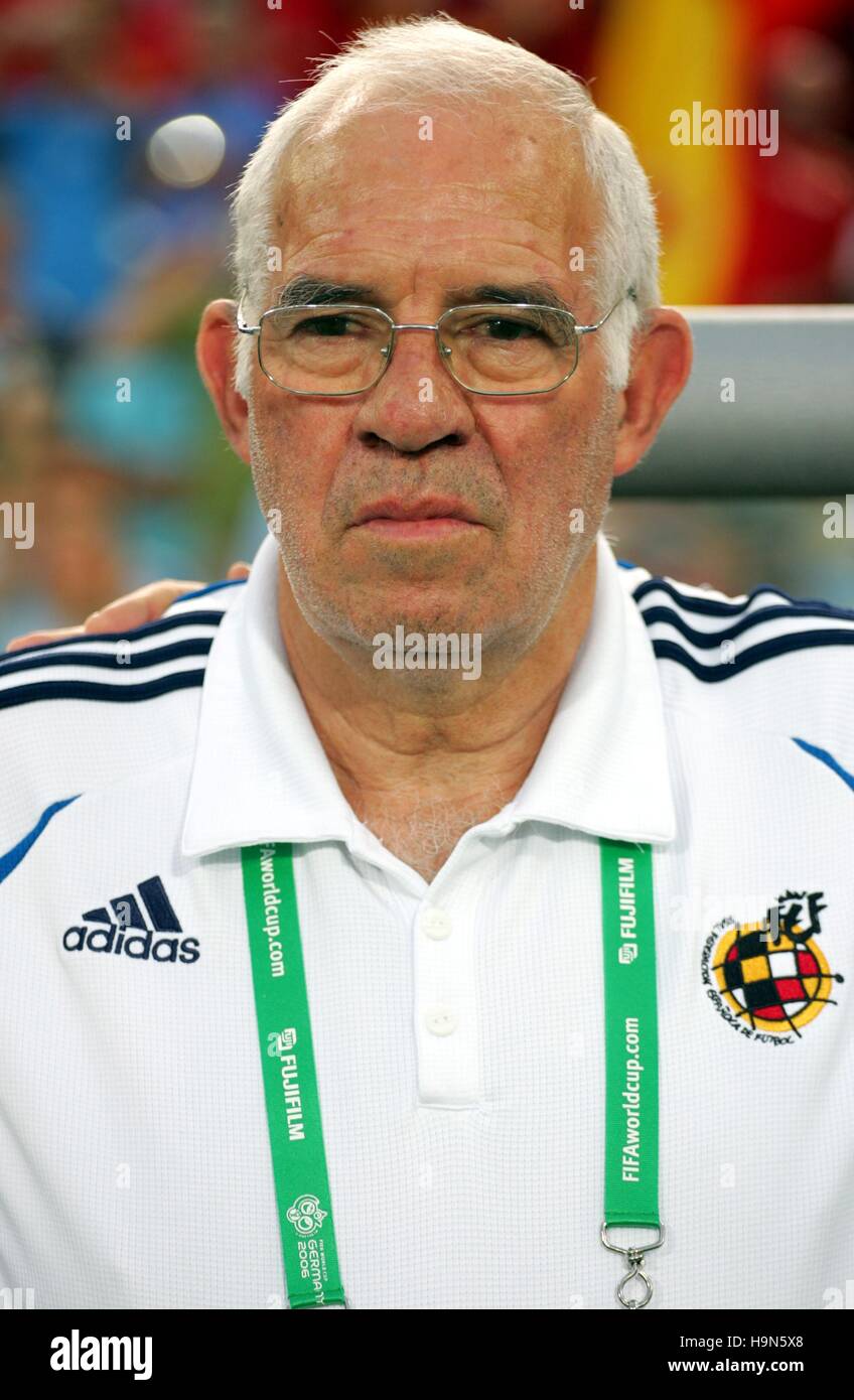 LUIS ARAGONÉS Spanien Trainer-WM-Stadion Stuttgart Deutschland 19. Juni 2006 Stockfoto