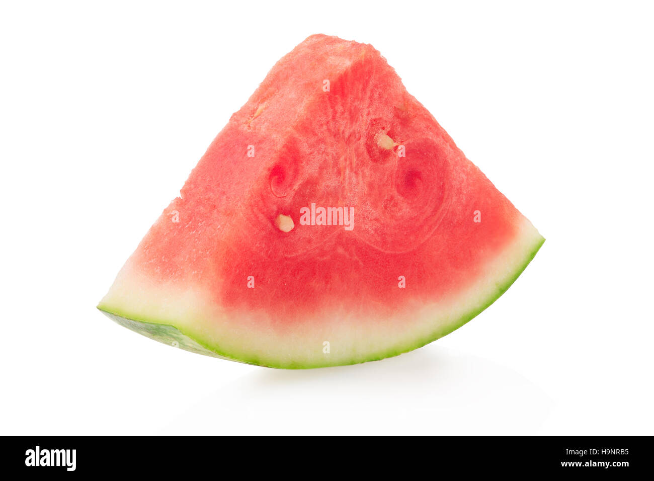 Dreieckige Scheibe Wassermelone isoliert auf weiss, Schneidepfad Stockfoto