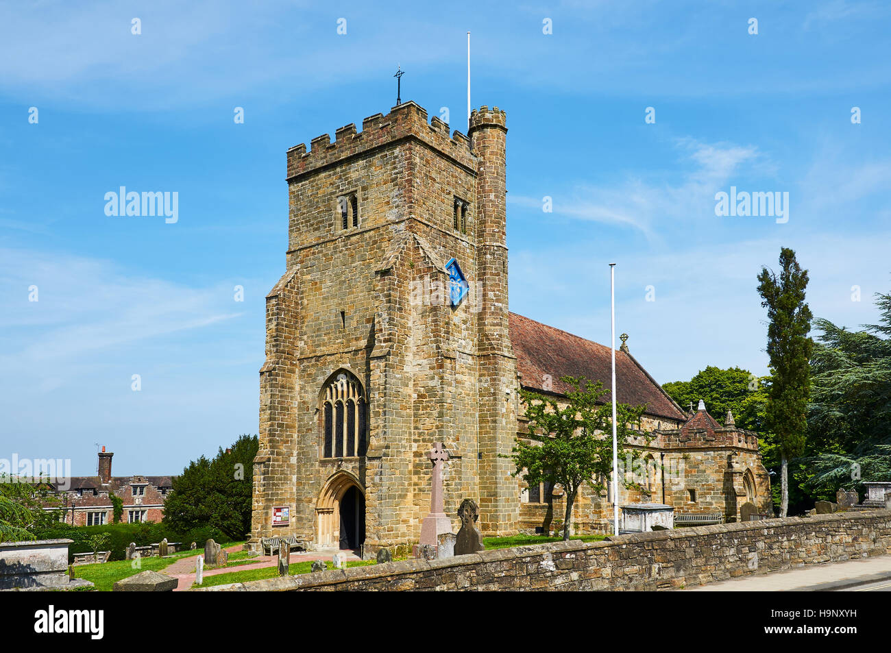Die historische mittelalterliche Kirche von St. Mary, in Battle, East Sussex, Südengland Stockfoto