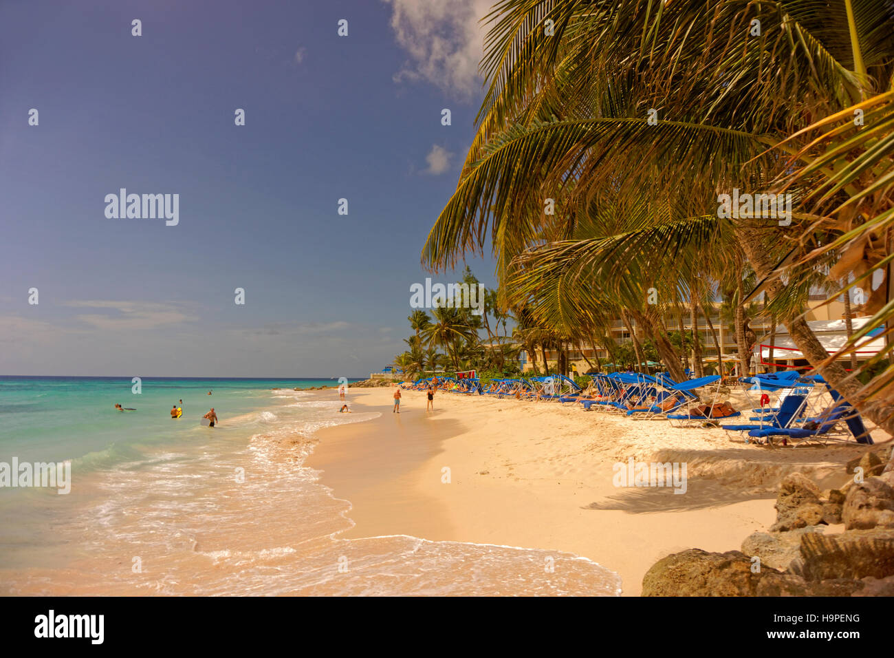 Turtle Beach Hotel Strand, Dover Beach, St. Lawrence Gap, Barbados, Karibik. Stockfoto