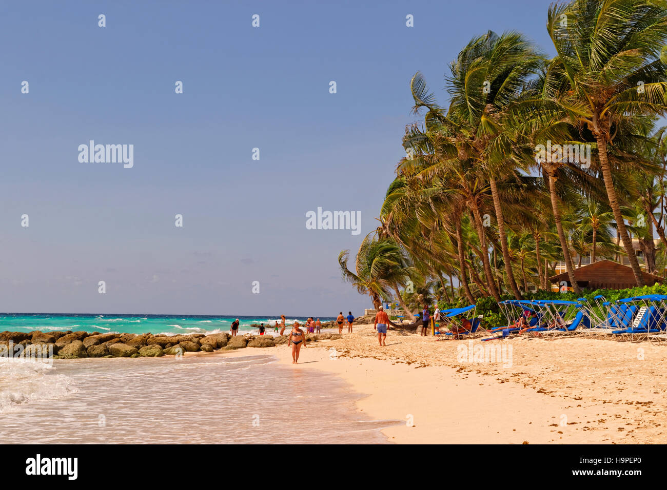 Turtle Beach Hotel Strand, Dover Beach, St. Lawrence Gap, Barbados, Karibik. Stockfoto