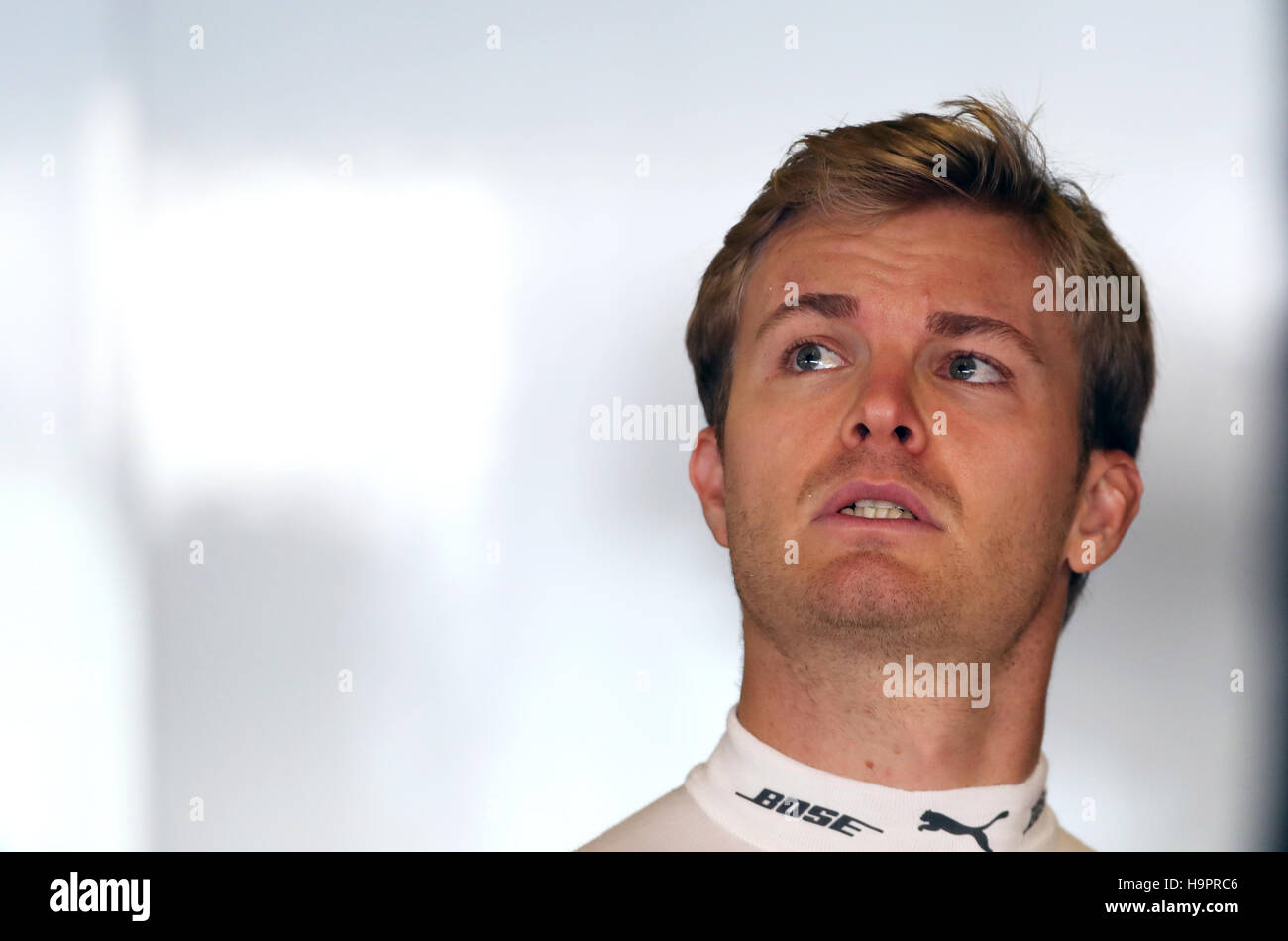 Mercedes' Nico Rosberg beim Training auf dem Yas Marina Circuit, Abu Dhabi. DRÜCKEN SIE VERBANDSFOTO. Bilddatum: Freitag, 25. November 2016. Siehe PA Story AUTO Abu Dhabi. Bildnachweis sollte lauten: David Davies/PA Wire. Stockfoto