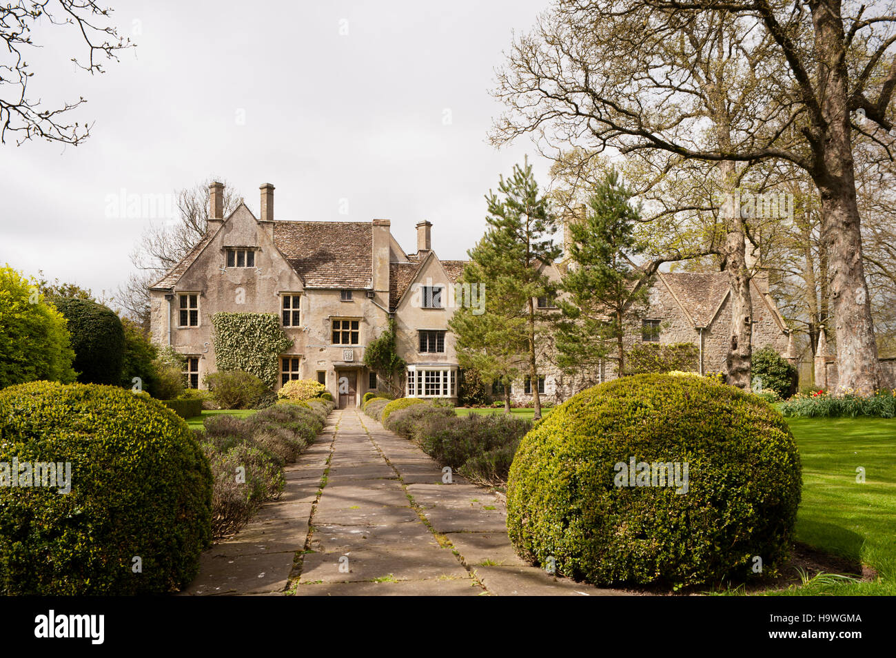 Die Ostfassade in Avebury Manor, Wiltshire Stockfoto
