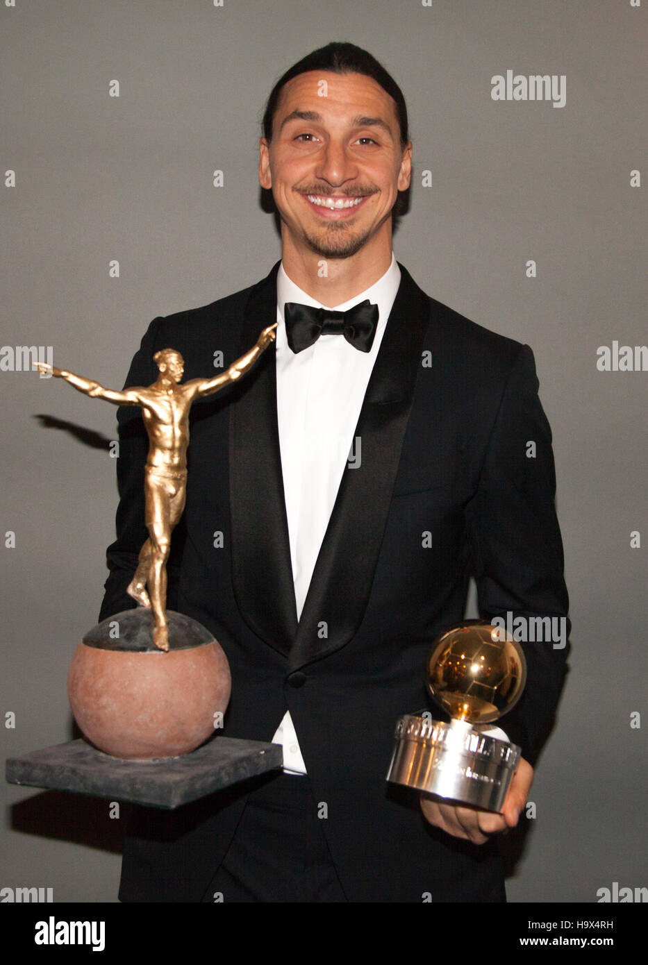 ZLATAN IBRAHIMOVIC im Jahr Fußball Gala wenn er Spieler des Jahres in schwedischen Fußball benannt wurde Stockfoto