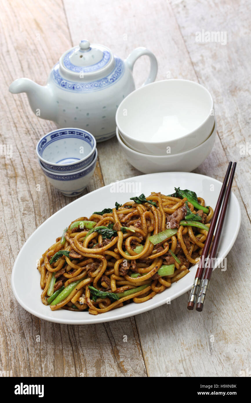 Shanghai-gebratene Nudeln, Shanghai Chow Mein, chinesisches Essen Stockfoto