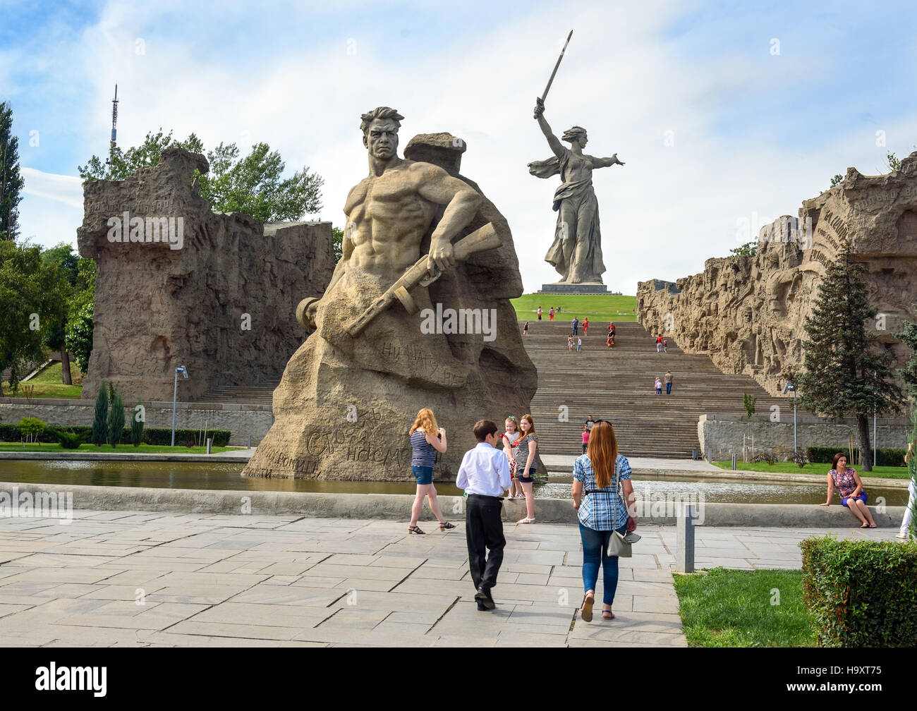 Stehend auf den Tod-Platz. Memorial Komplex Mamajew Kurgan in Wolgograd.  Russland Stockfoto