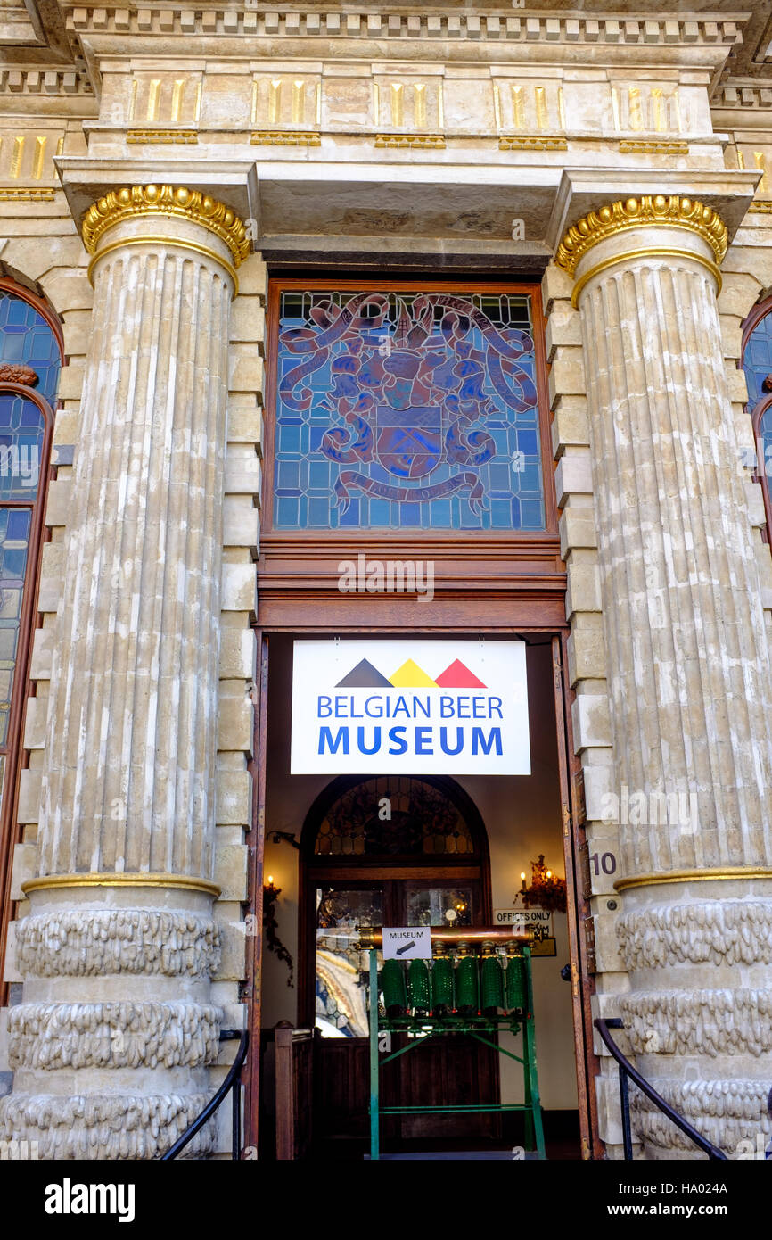 Eingang zum belgischen Bier Museum, Brüssel, Belgien Stockfoto