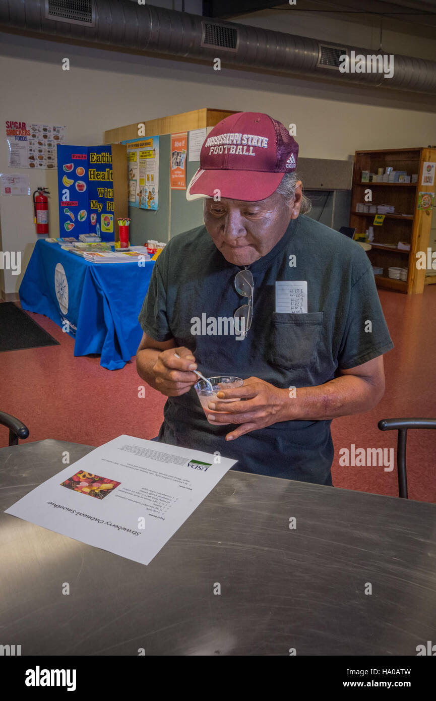 Das USDA unterstützt das Choctaw Nation Food Distribution Program, das Ernährungshilfe und traditionelle Nahrungsmitteloptionen für indianische Gemeinschaften in Reservaten bietet. Stockfoto