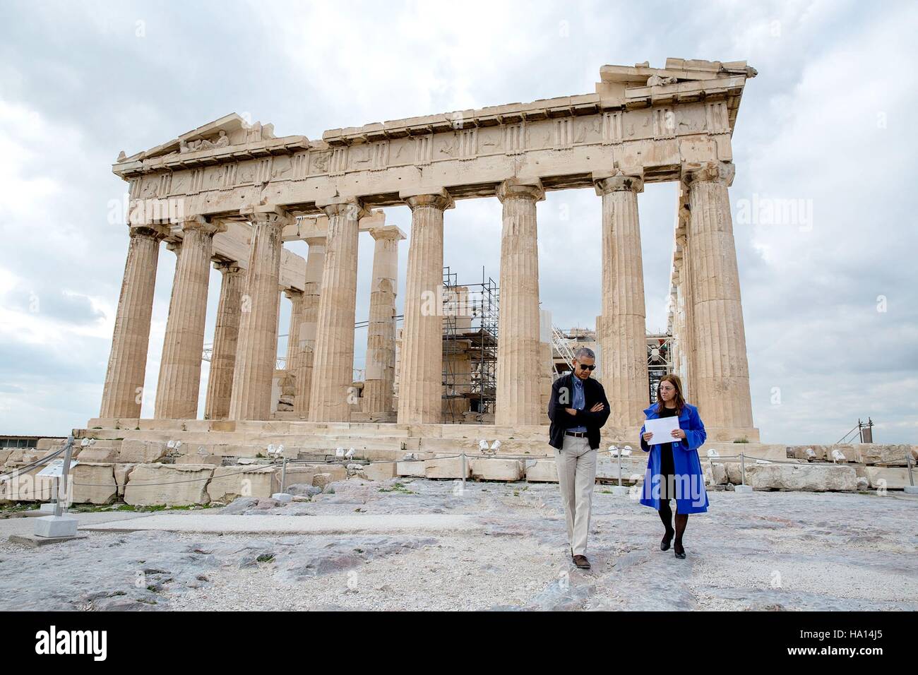 US-Präsident Barack Obama tourt das Parthenon mit Dr. Eleni Banou 16. November 2016 in Athen, Griechenland. Stockfoto