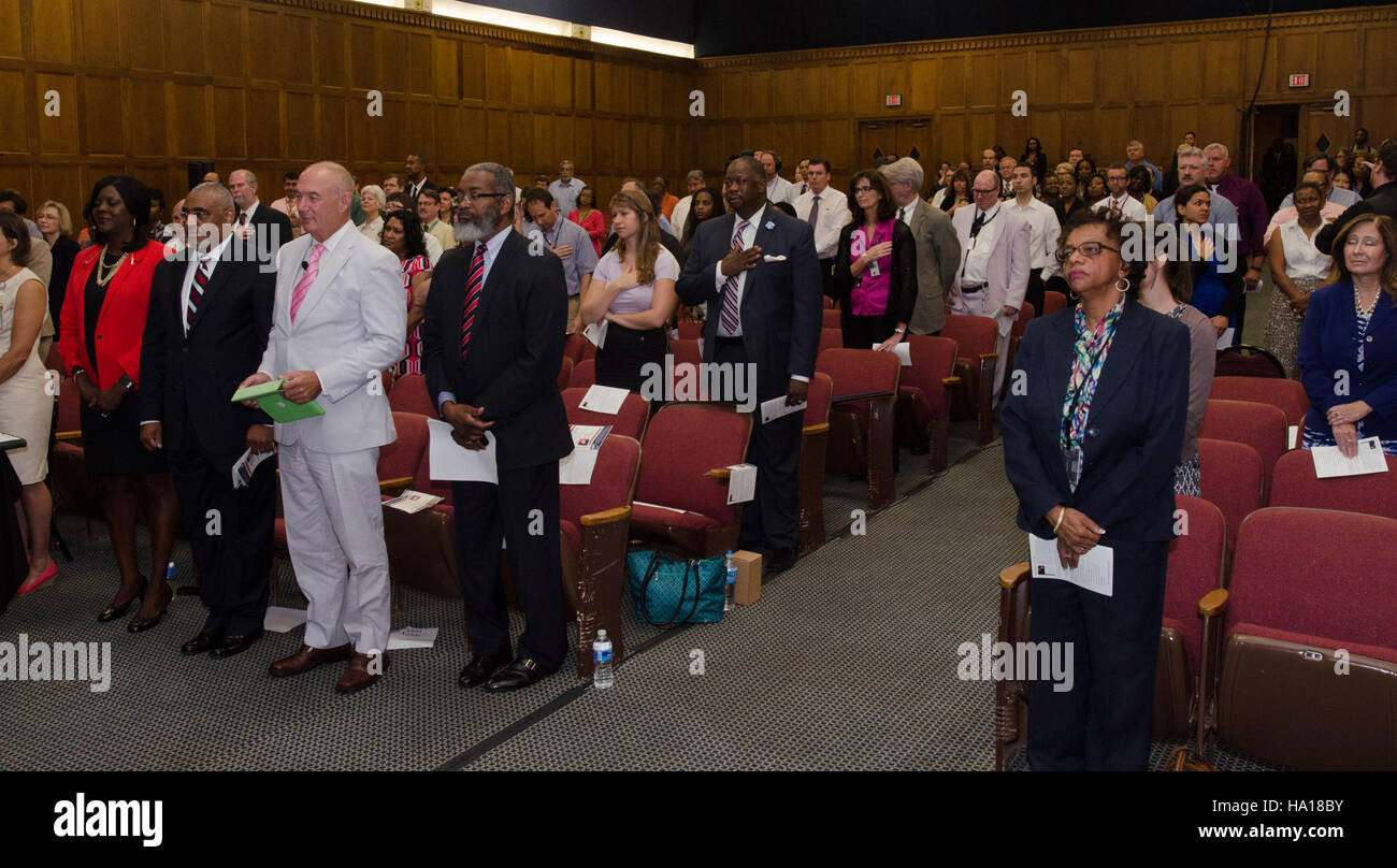 Die Feierlichkeiten zum National Disability Employment Awareness Month 2015 auf dem USDA heben Inklusion und Zugänglichkeit der Arbeitskräfte hervor und fördern die Chancengleichheit für alle. Stockfoto